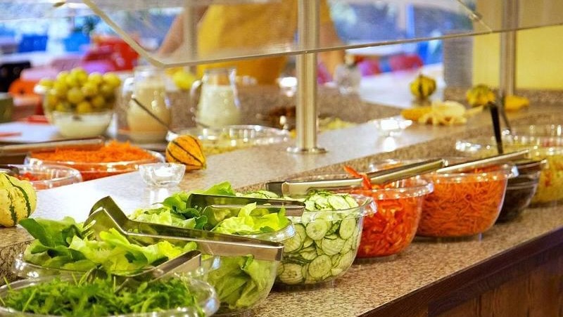 Veganes Buffet im Yoga Vidya Ashram