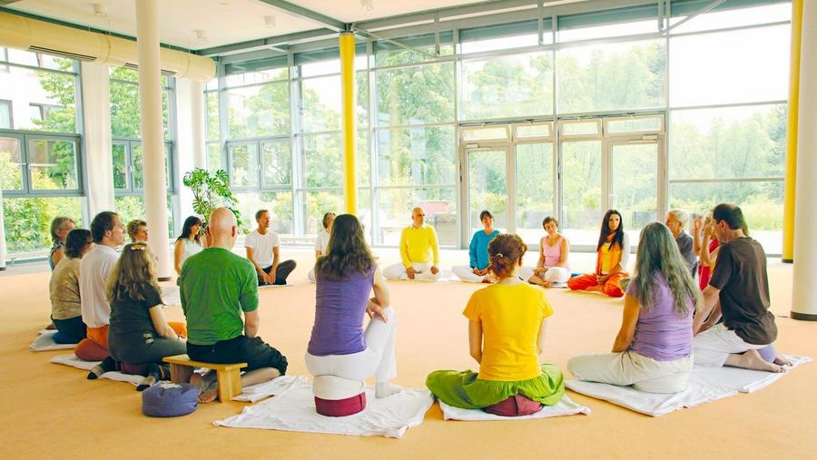 Seminargruppe im Haus Shanti